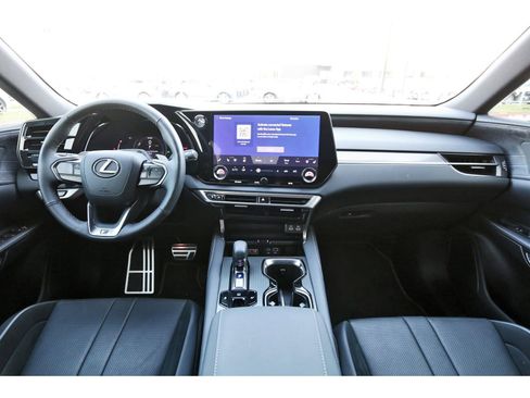 Used 2024 Lexus RX 500h F Sport image 11