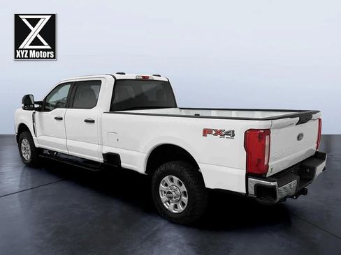 Used 2023 Ford F250 XLT w/ FX4 Off-Road Package image 4