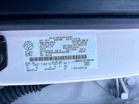 Used 2018 Ford F150 Limited image 11