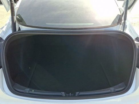 Used 2023 Tesla Model 3 Standard Range RWD image 29