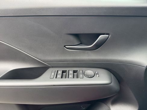 New 2026 Hyundai Kona SE FWD image 21
