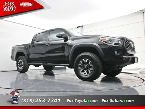 Used 2023 Toyota Tacoma TRD Off-Road image 20