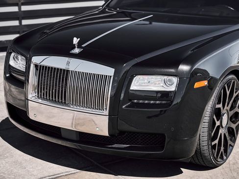 Used 2014 Rolls-Royce Ghost RWD image 7