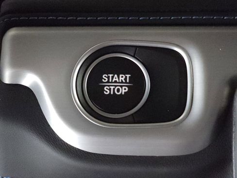 Certified 2025 Mercedes-Benz G 580 w/ EQ Technology image 17