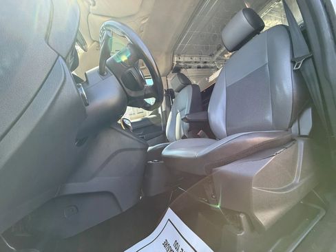 Used 2017 Ford Transit Connect XL FWD image 30