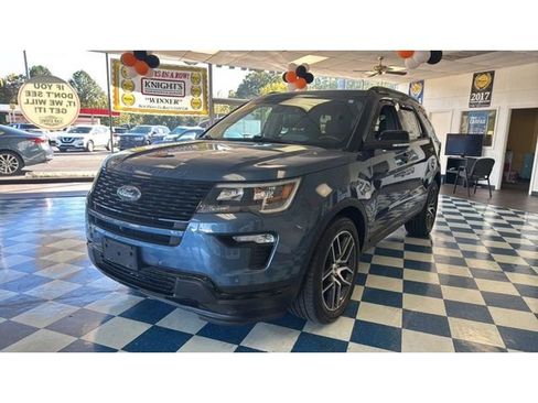 Used 2018 Ford Explorer Sport w/ Equipment Group 401A image 3