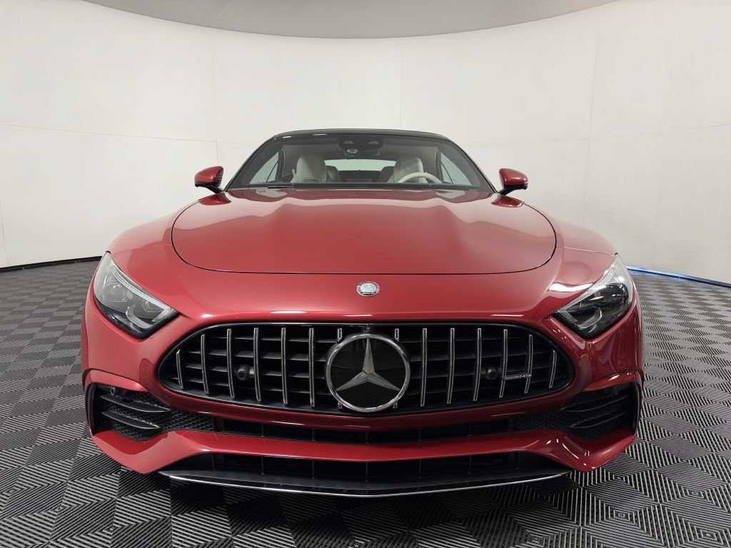 Used 2024 Mercedes-Benz SL 43 AMG image 2