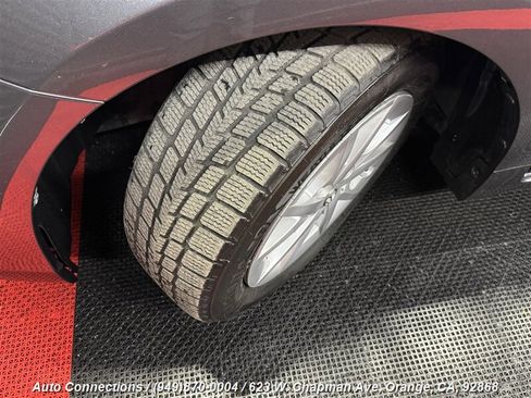 Used 2012 Toyota Prius V Three image 31