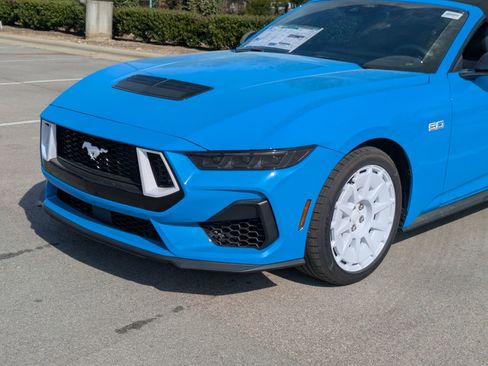 New 2026 Ford Mustang GT Premium w/ GT Performance Package RWD image 10
