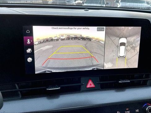 Used 2023 Kia Sportage SX image 23