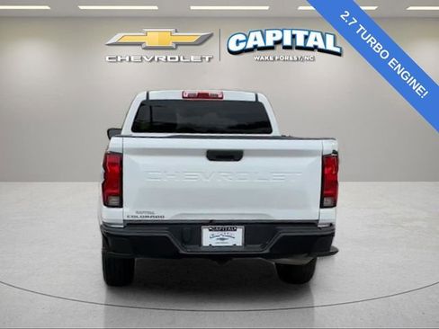 Used 2023 Chevrolet Colorado W/T RWD image 4