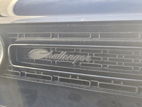 Used 2022 Dodge Challenger R/T w/ Driver Convenience Group image 13