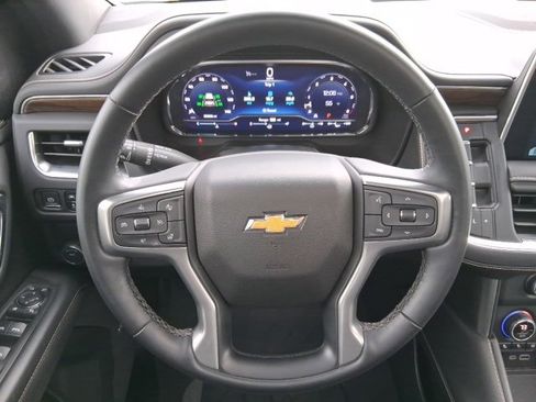 Used 2023 Chevrolet Tahoe Premier image 10