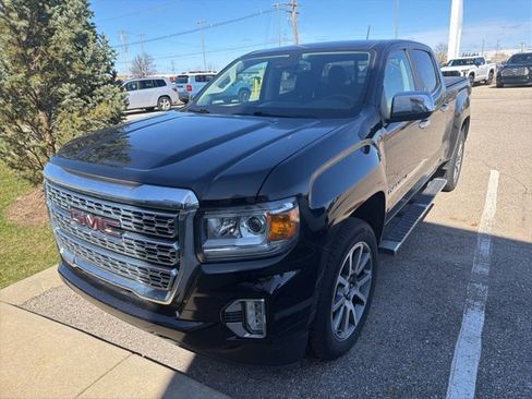 Used 2021 GMC Canyon Denali image 4