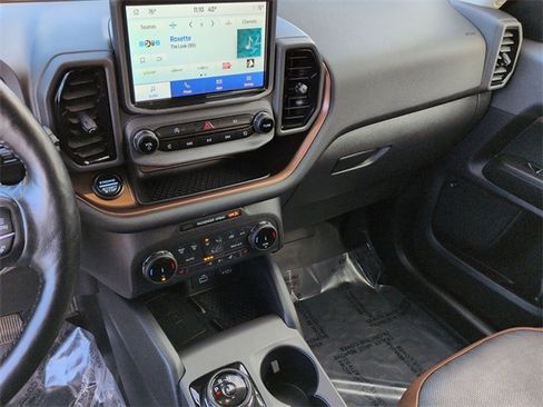 Used 2022 Ford Bronco Sport Badlands w/ Premium Package image 22