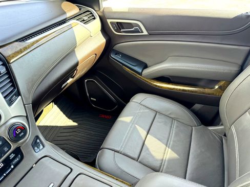 Used 2016 GMC Yukon Denali w/ Open Road Package image 37