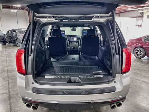 Used 2023 GMC Yukon Denali w/ Denali Reserve Package AWD/4WD image 27