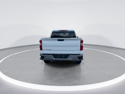Used 2024 Chevrolet Silverado 1500 LT AWD/4WD image 8