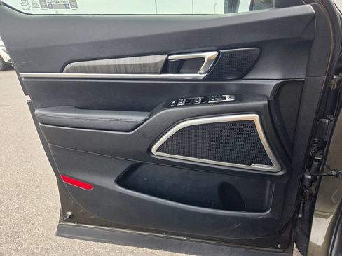 Used 2023 Kia Telluride EX AWD/4WD image 25
