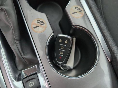 Used 2024 Chevrolet Malibu LT FWD image 21