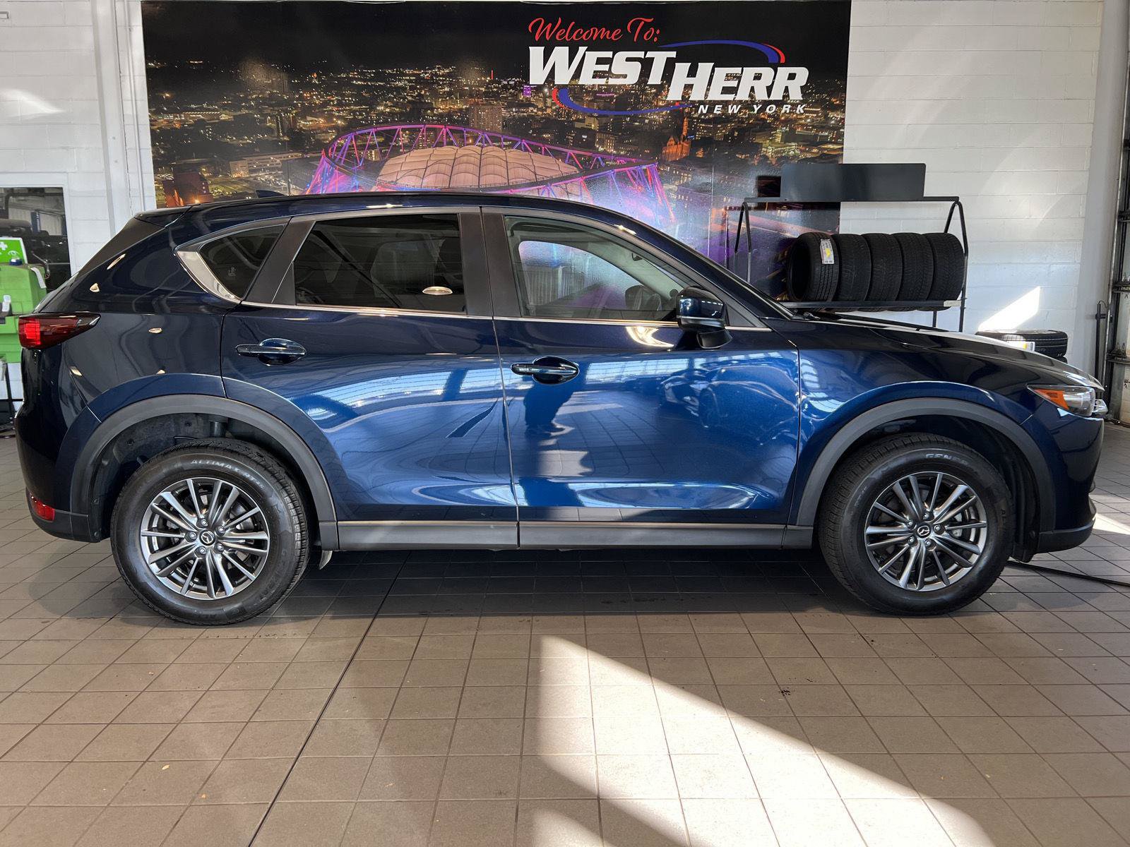 Used 2021 MAZDA CX-5 Touring w/ Touring Preferred SV Package AWD/4WD image 6