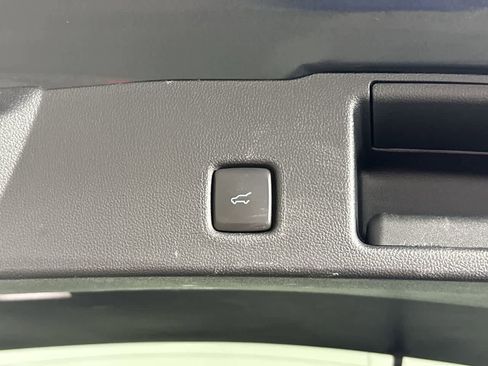 Used 2022 Ford Escape Titanium w/ Titanium Elite Package image 30