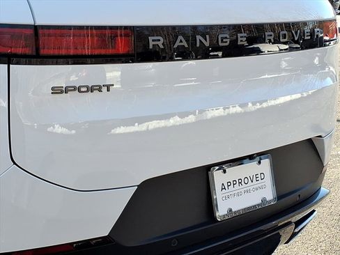Certified 2025 Land Rover Range Rover Sport image 19