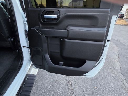 Used 2021 Chevrolet Silverado 3500 LT w/ Texas Edition image 34