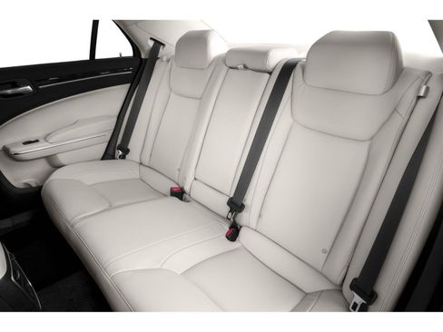 Used 2015 Chrysler 300 Limited RWD image 63