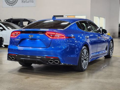Used 2019 Kia Stinger Premium RWD image 8