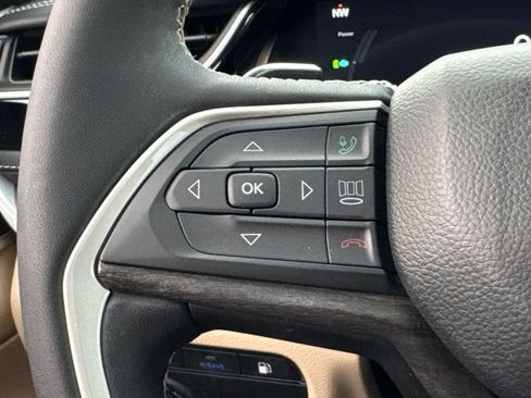 Used 2022 Jeep Grand Cherokee Limited 4xe image 22