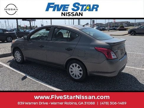 Used 2016 Nissan Versa S Plus image 12