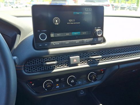 Used 2024 Honda HR-V Sport image 19