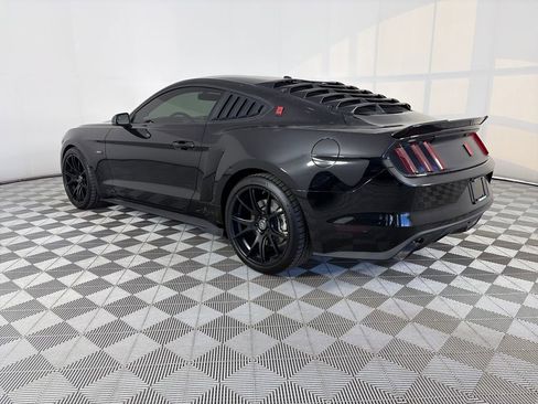 Used 2015 Ford Mustang GT Premium image 5