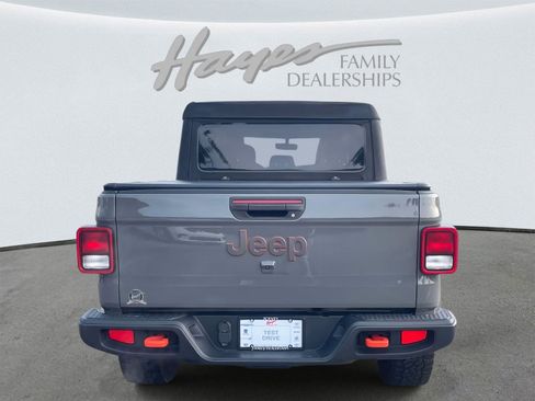 Used 2023 Jeep Gladiator Mojave image 33