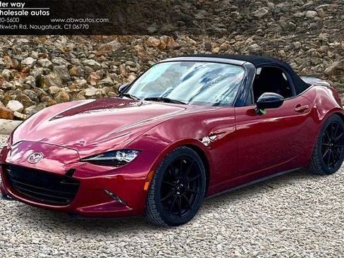 Used 2016 MAZDA MX-5 Miata Sport image 1