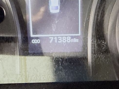 Used 2022 Toyota Camry LE FWD image 16