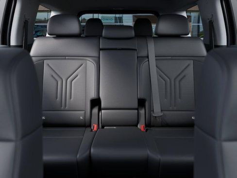 New 2026 Hyundai Santa Fe XRT image 12