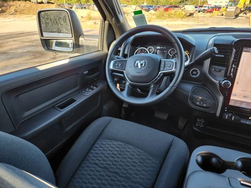 New 2026 RAM 3500 Tradesman image 29