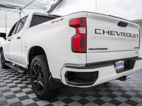 Used 2022 Chevrolet Silverado 1500 Custom AWD/4WD image 7