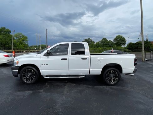 Used 2008 Dodge Ram 1500 Truck ST RWD image 3