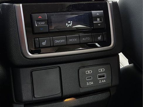 New 2026 Subaru Ascent Limited image 12