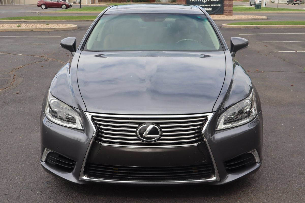 Used 2014 Lexus LS 460 AWD w/ Comfort Package image 12