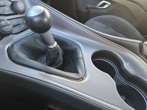 Used 2023 Dodge Challenger R/T w/ Plus Package image 22