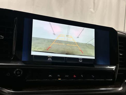 Used 2024 Chevrolet Silverado 1500 LT Trail Boss w/ Protection Package image 23