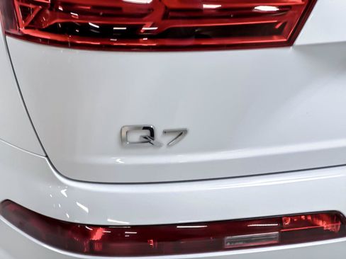 Used 2019 Audi Q7 2.0T Premium Plus w/ Premium Plus Package AWD/4WD image 27