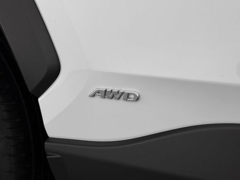 Used 2020 Toyota RAV4 Limited image 43