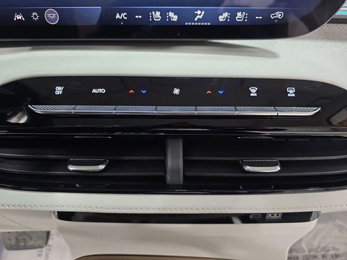 New 2026 Buick Enclave Avenir w/ Super Cruise Package image 23