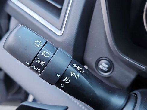 Used 2025 Subaru Ascent Limited image 28