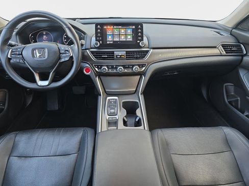 Certified 2018 Honda Accord Touring image 10